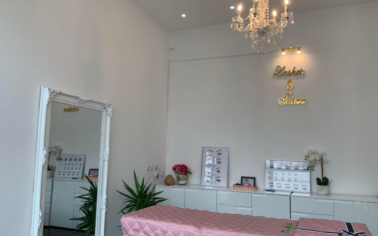 Lash room